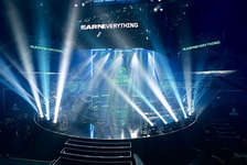 トイレで喫煙したT1所属選手へ警告を出したことをリーグ責任者が明かす「初犯かつ自白したこともあり、警告だけの形になった」